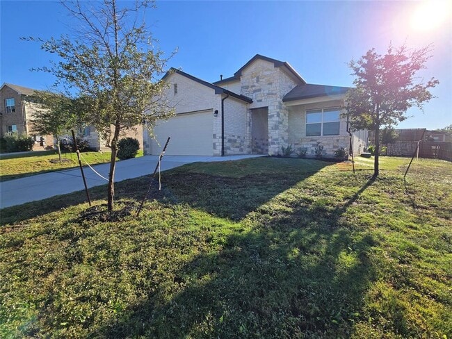 Building Photo - 10501 Gonzales Ranger Pass