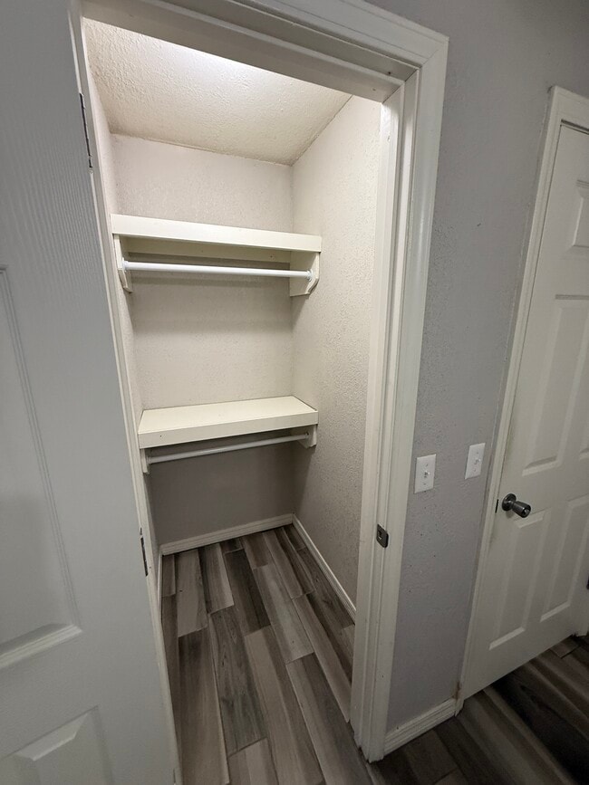 Photo - 819 Hardy Springs Cir Unit A