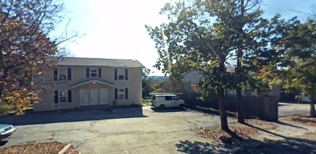 Building Photo - 4740 Tishomingo Rd Unit A