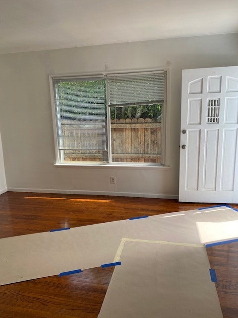 Photo - 935 Victoria Ave Unidad B