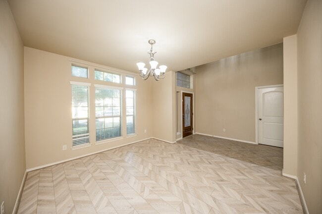 Photo - 4019 Windmill Creek Dr