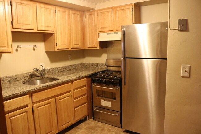 Photo - 200 Cambridge St