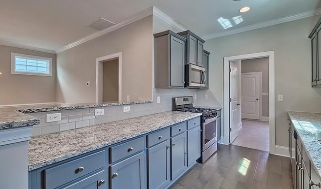 Photo - 5 Bedroom 2000 Square Ft Home at Village a...