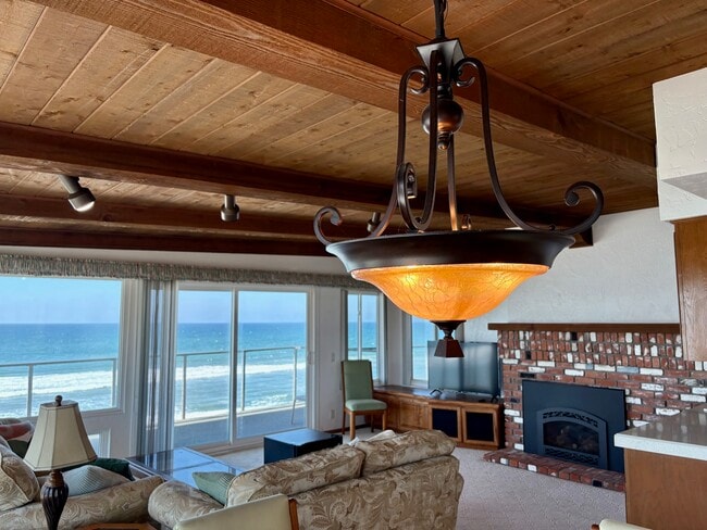 Photo - 1320 Seacoast Dr Unit P