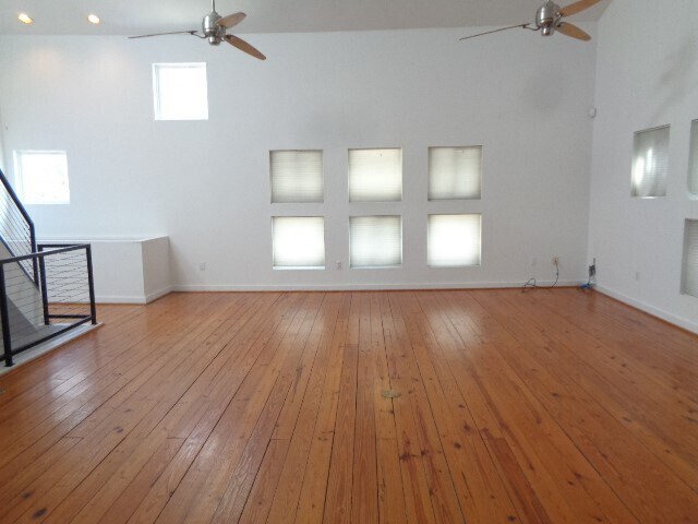 117 Willard St