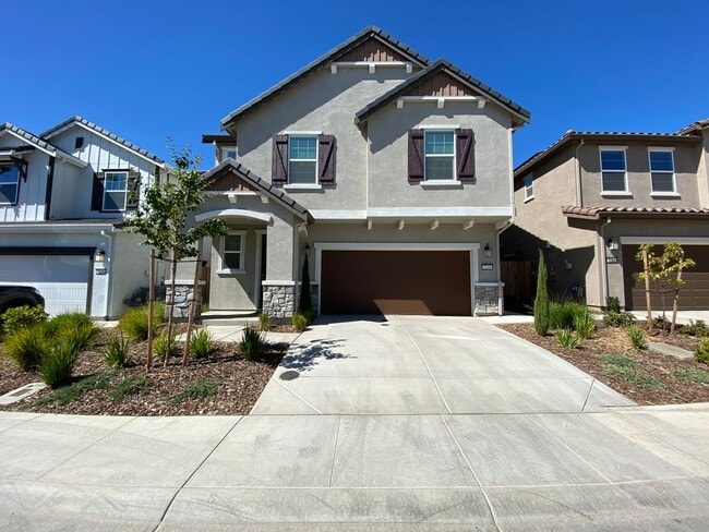 Gorgeous Like Low Maintenance 4 Bedroom wi... - Gorgeous Like Low Maintenance 4 Bedroom wi... Casa