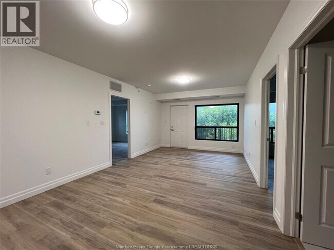 Photo - 3290 Stella Crescent Unité 502