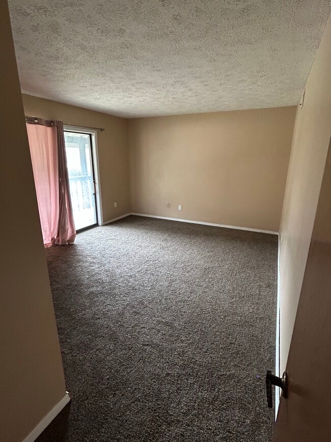 Photo - Hillside Apartments Unit 316
