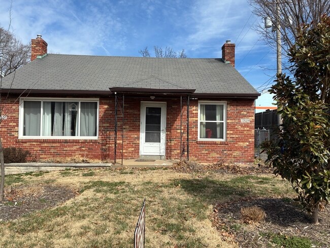 Building Photo - 7519 Wise Ave Unit 2 bdrm duplex