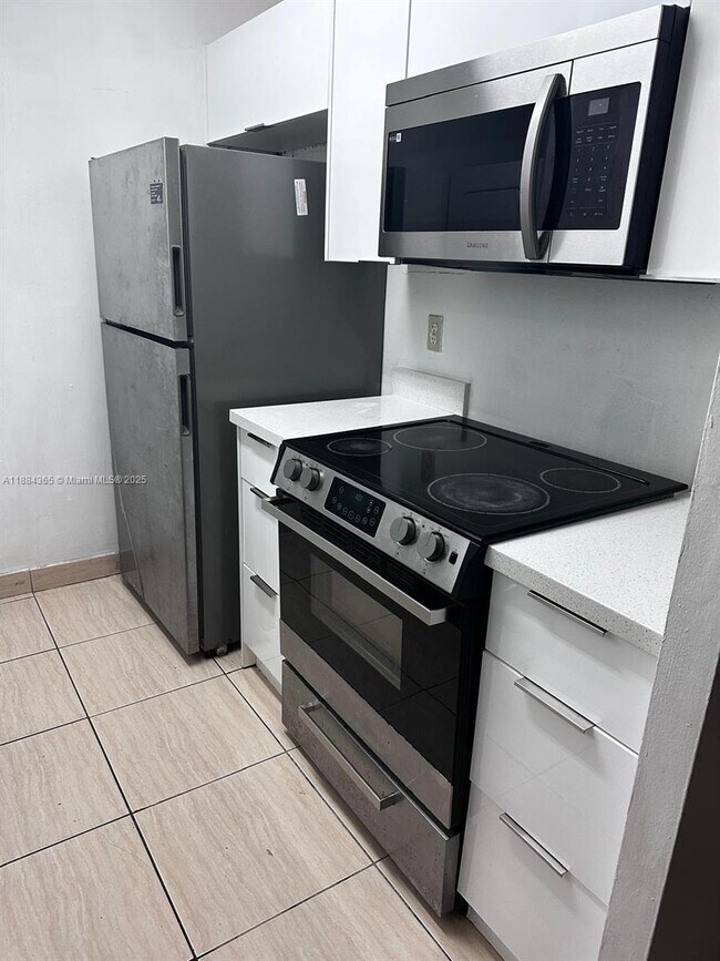 Photo - 10124 Twin Lakes Dr Unit 11-D