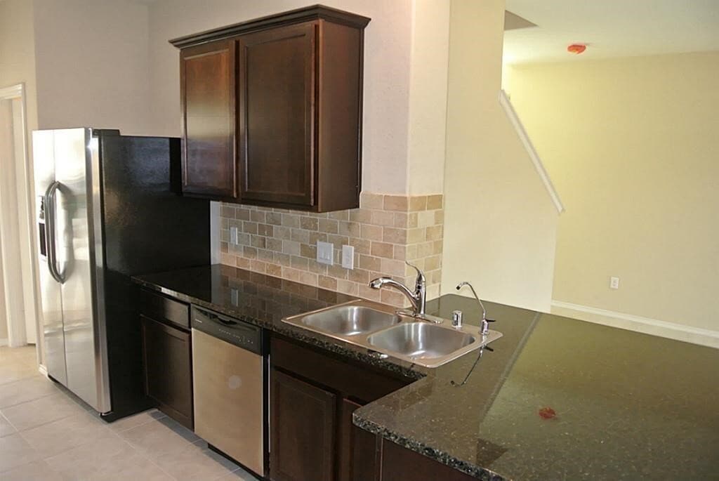 Photo - 1742 Parkside Shrs Ln
