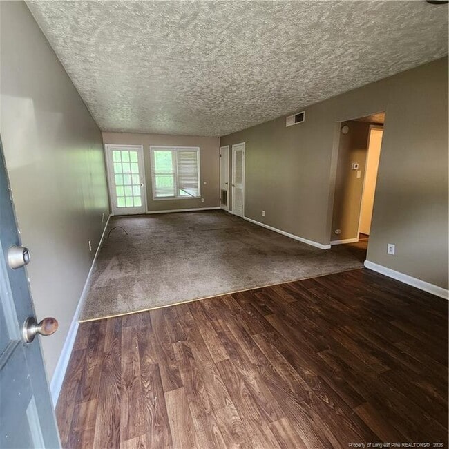 Building Photo - 3210 Tallywood Dr