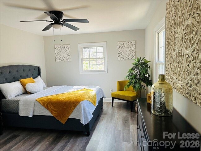 Photo - 8208 Doverdale Ln