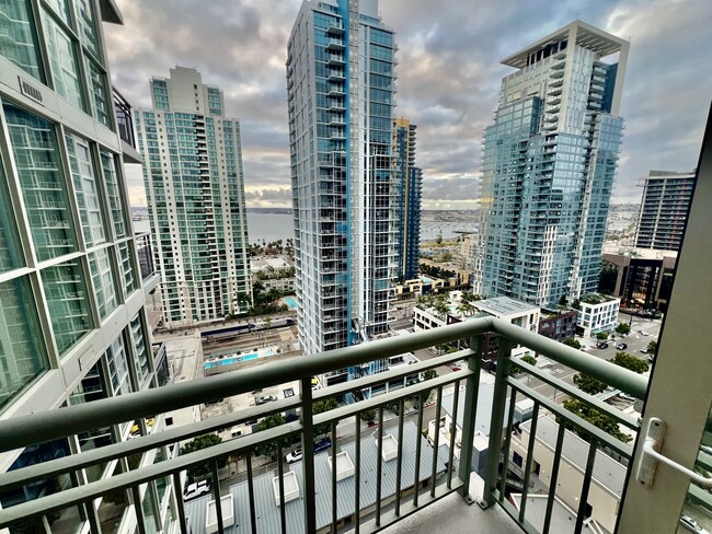 Photo - 1240 India St Unit 1906