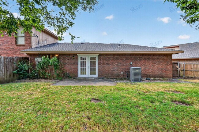 1410 White Way