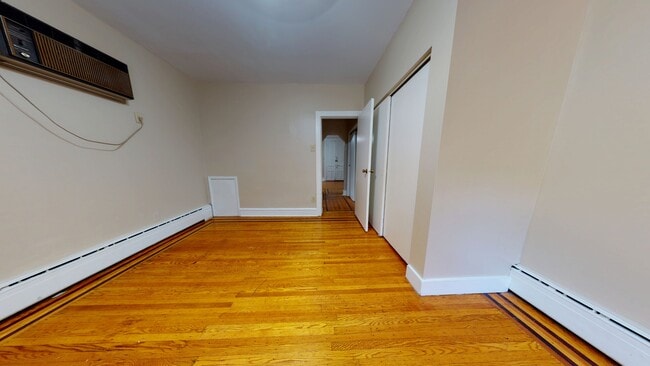Photo - 413 Pine St Unit 2R