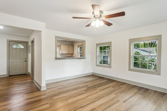 Photo - 6543 N East Park View St