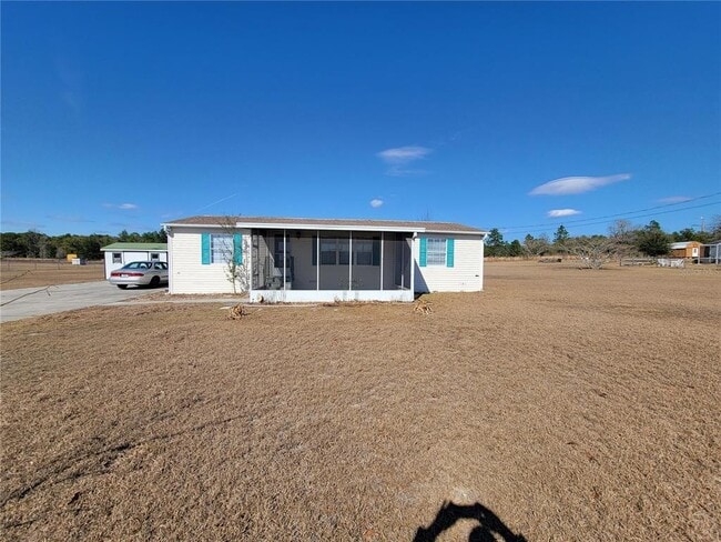 Building Photo - 4015 NE 47th St