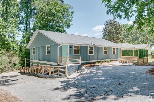 Building Photo - 3331 Burk Dr Rental
