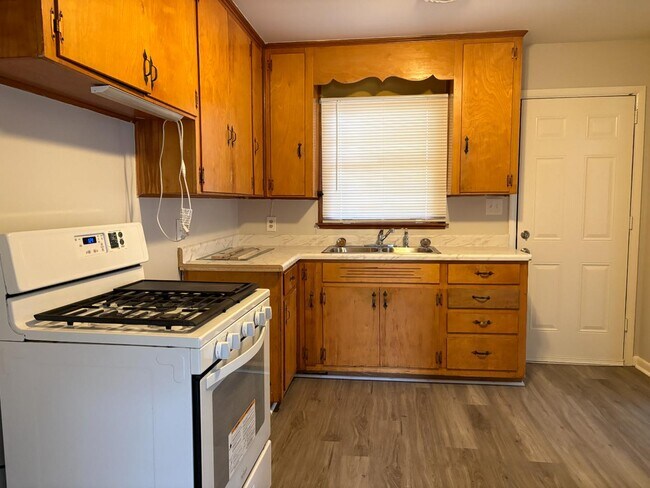 Photo - 3363 Habersham Rd