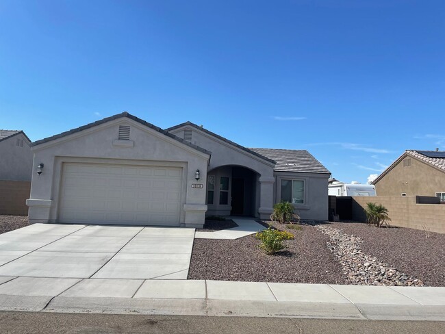 Photo - 3 BEDROOM HOME IN YUMA EAST!