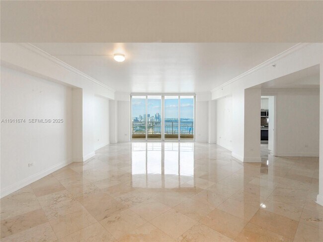 Photo - 848 Brickell Key Dr Unit 3904