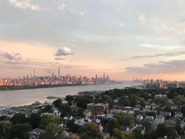 Photo - 200 Winston Dr Unit 2019