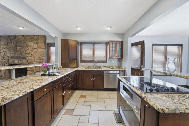 Photo - 13040 Duncan Plains Rd NW