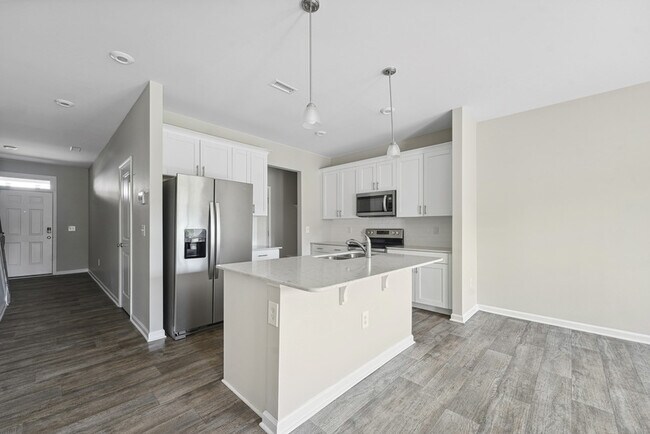 Photo - 171 Liam St