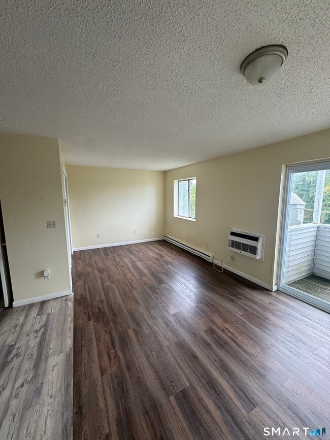 Photo - 4 Warwick St Unit 3