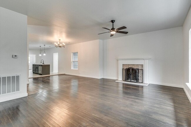 Photo - Beautiful home in Southwest Cleburne