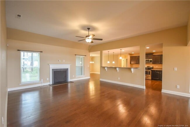 Photo - 124 Summer Creek Ln