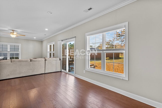 Photo - 7817 Olde Pond Rd