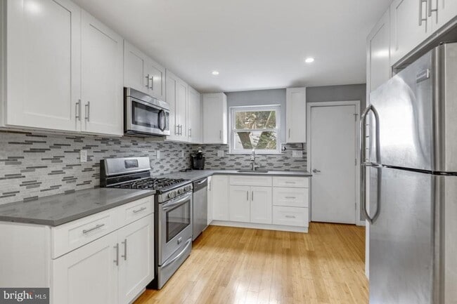 Photo - 240 Wilder St Townhome