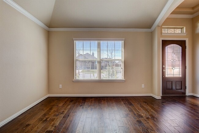 Photo - 217 Baldwin Dr