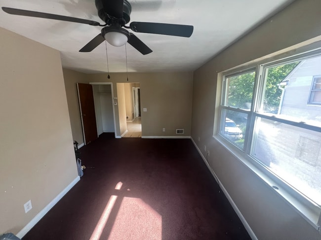 57 Pointview Ave Unit D