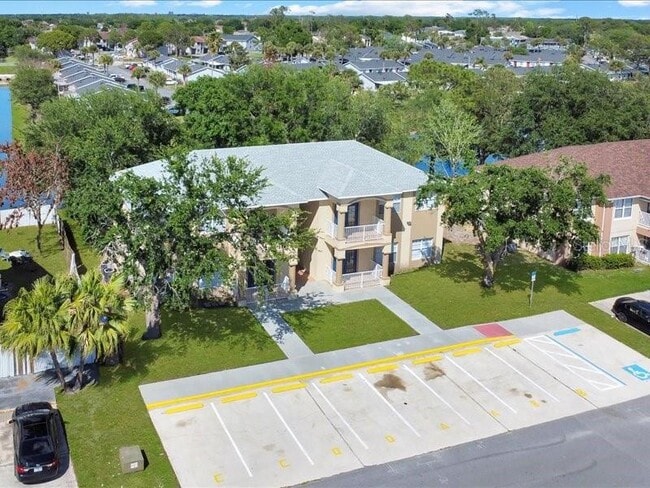 206 Majors Ln Unit A