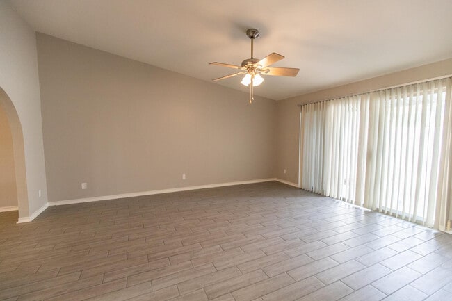 Photo - 2908 E Avenida Olivos