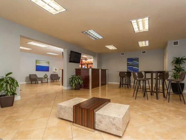 18335 NW 68th Ave Unit I4