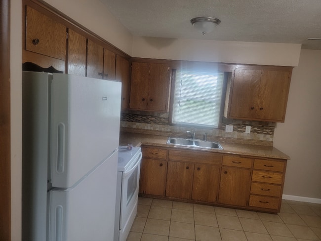 Building Photo - 4144 N 60th Ave Rental