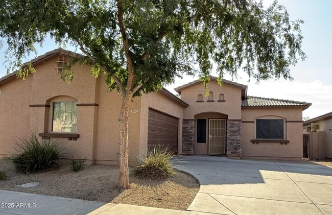 Building Photo - 1057 S Sacramento Pl Rental