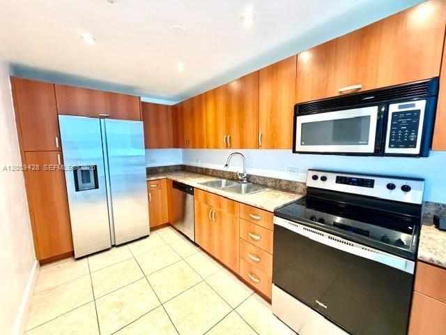 Photo - 7501 E Treasure Dr Unit 5H