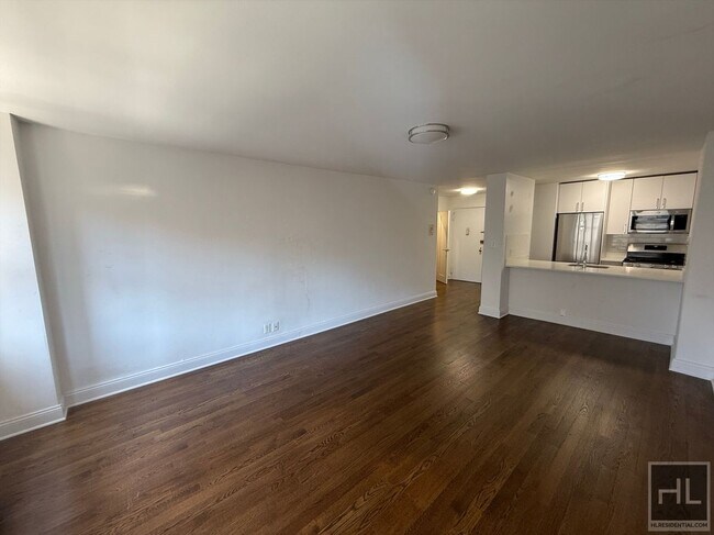 Photo - East 89 Street Unit 4K