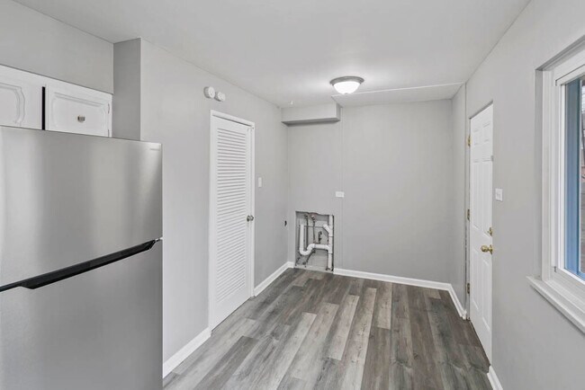 Photo - 1531 Freeland Ave