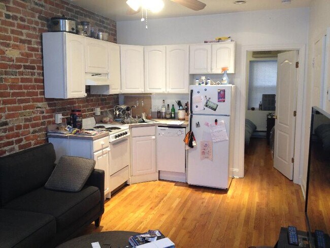 91 Prince St Unit 6