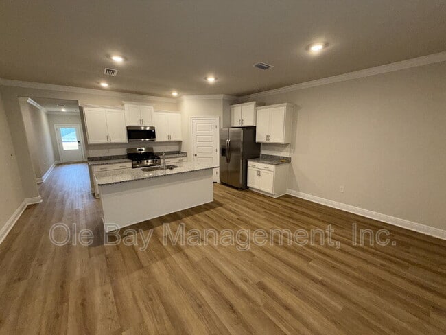 Photo - 31697 Lyon Rd