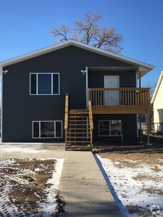 Building Photo - 728 Haines Ave Unit 2 Rental