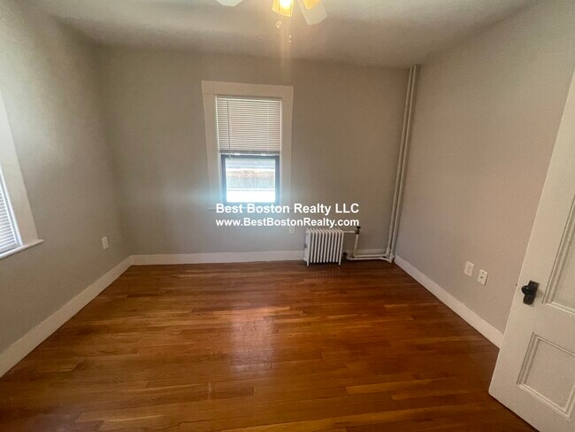 Photo - 48 John F. Kennedy St Unit 10