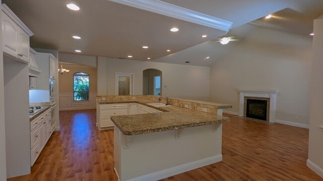 Photo - 1043 Diamante Robles Ct
