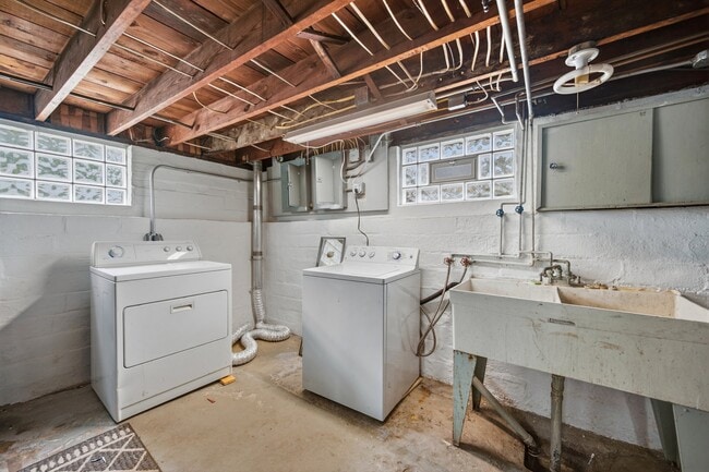 Photo - 3438 W 133rd St Unit UPPER